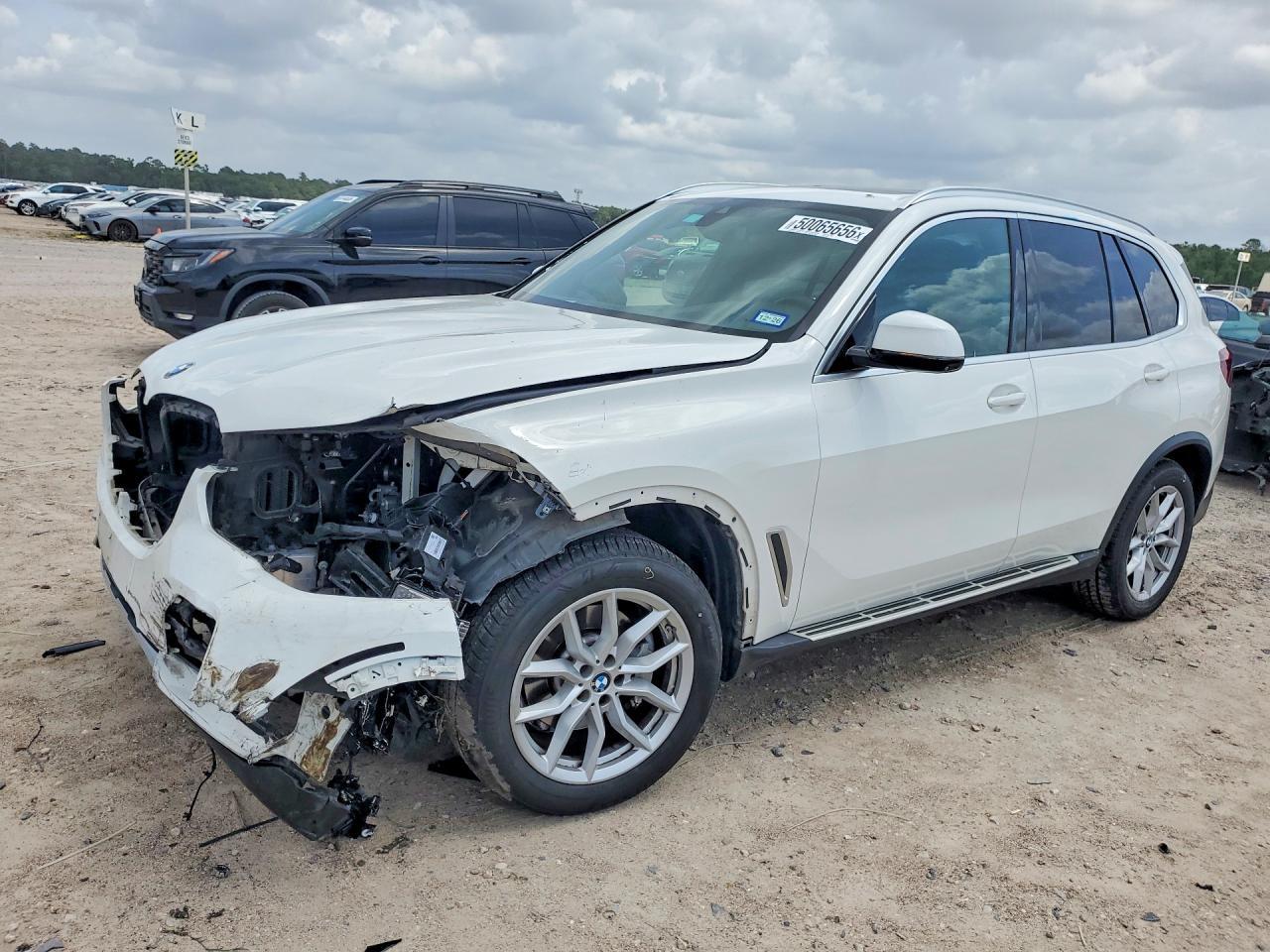 2023 BMW X5 Sdrive 40I - zdjęcie główne