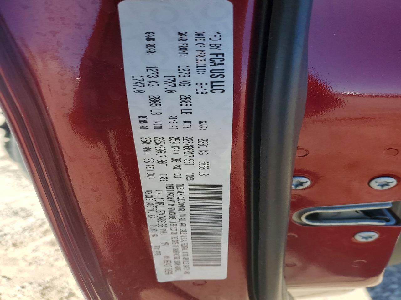 2019 Jeep Cherokee Latitude Plus - zdjęcie 13