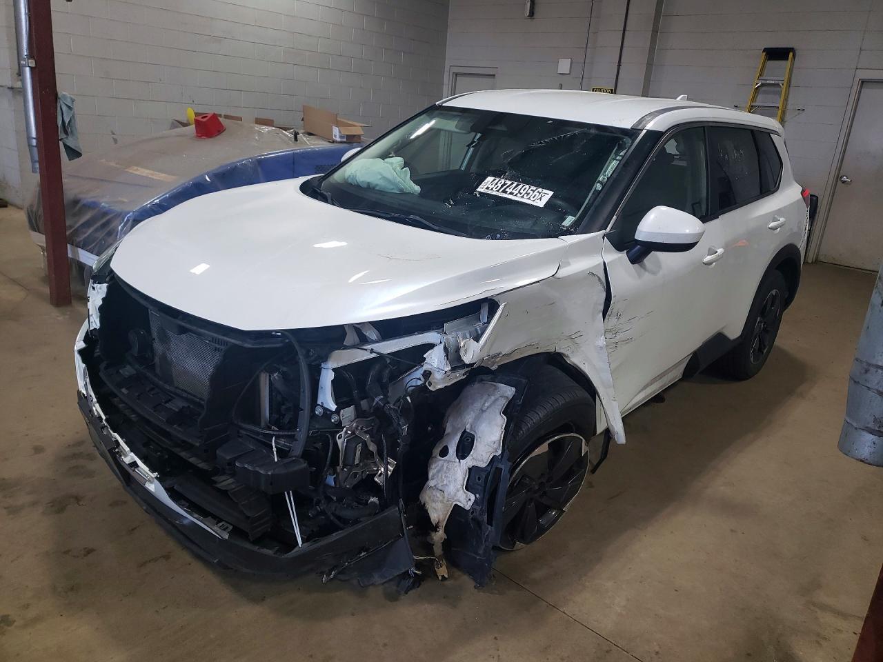 2024 Nissan Rogue Sv - zdjęcie główne