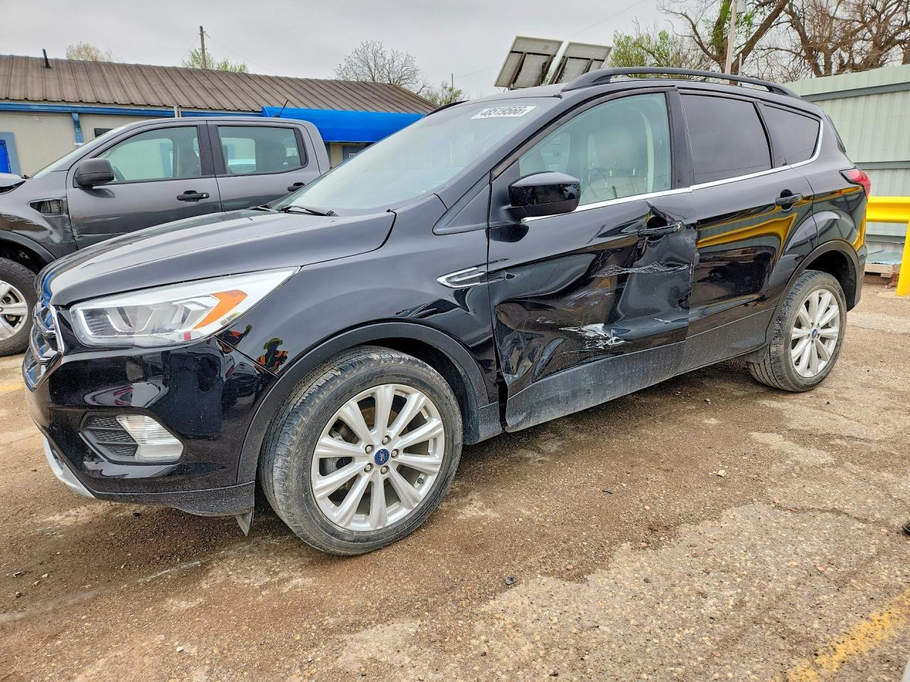 2019 Ford Escape Sel - zdjęcie główne