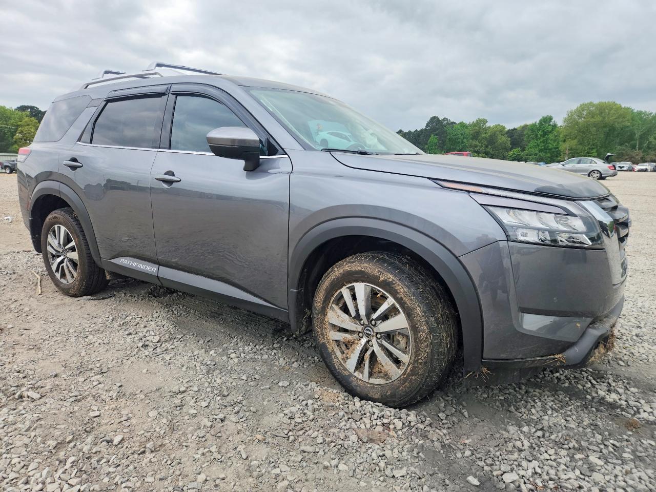 2025 Nissan Pathfinder Sl - zdjęcie 4