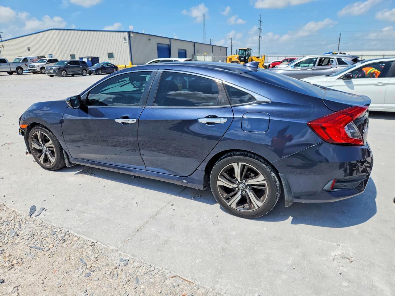 2016 Honda Civic Touring - zdjęcie 2