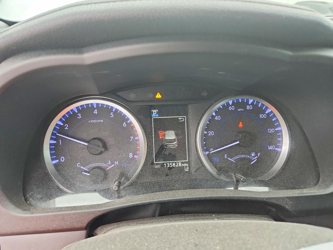 2019 Toyota Highlander Le - zdjęcie 9