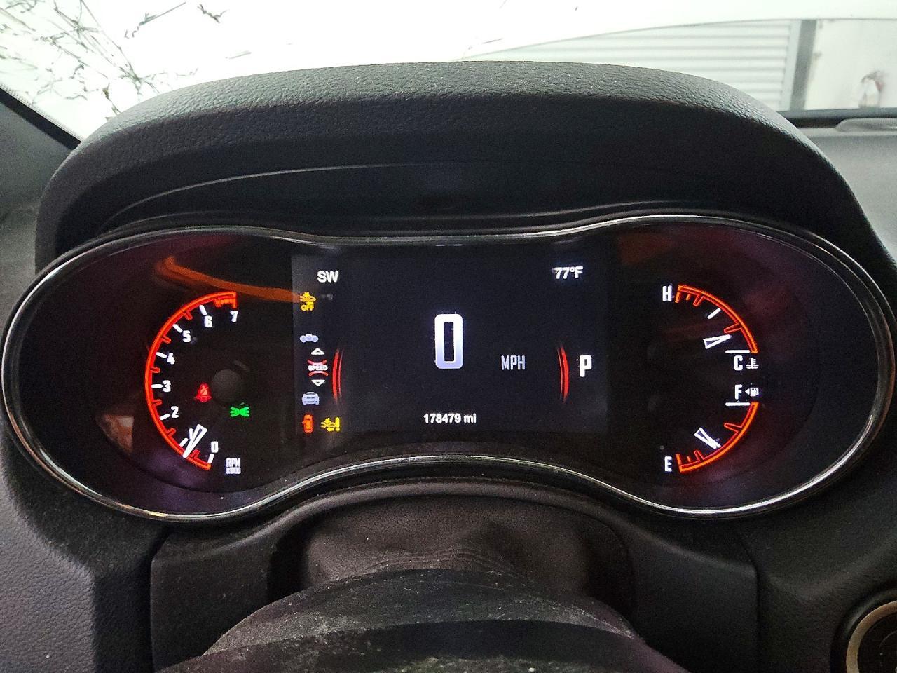 2016 Dodge Durango Citadel - zdjęcie 9