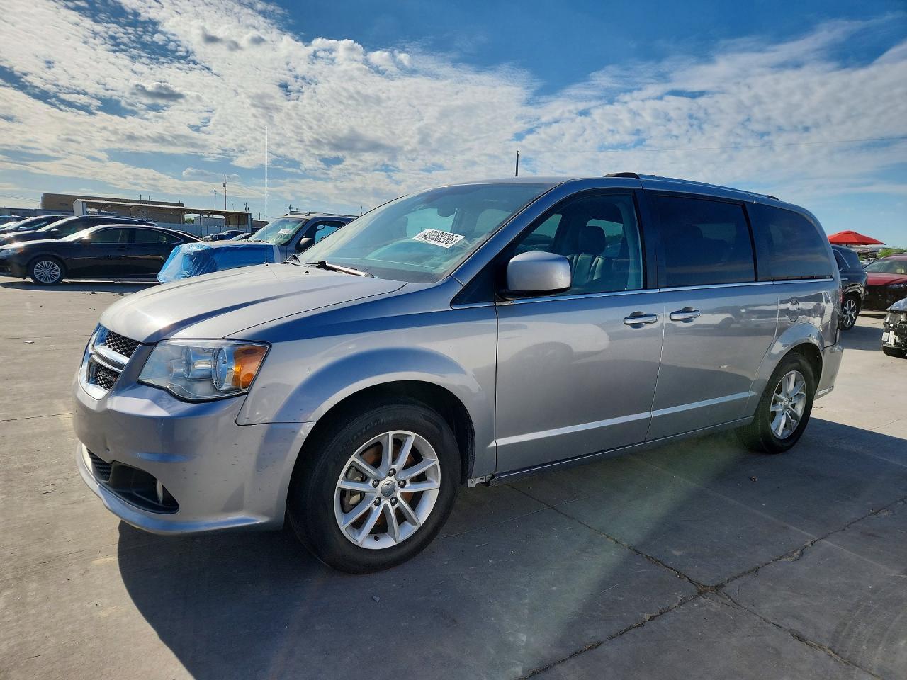 2018 Dodge Grand Caravan Sxt - zdjęcie główne