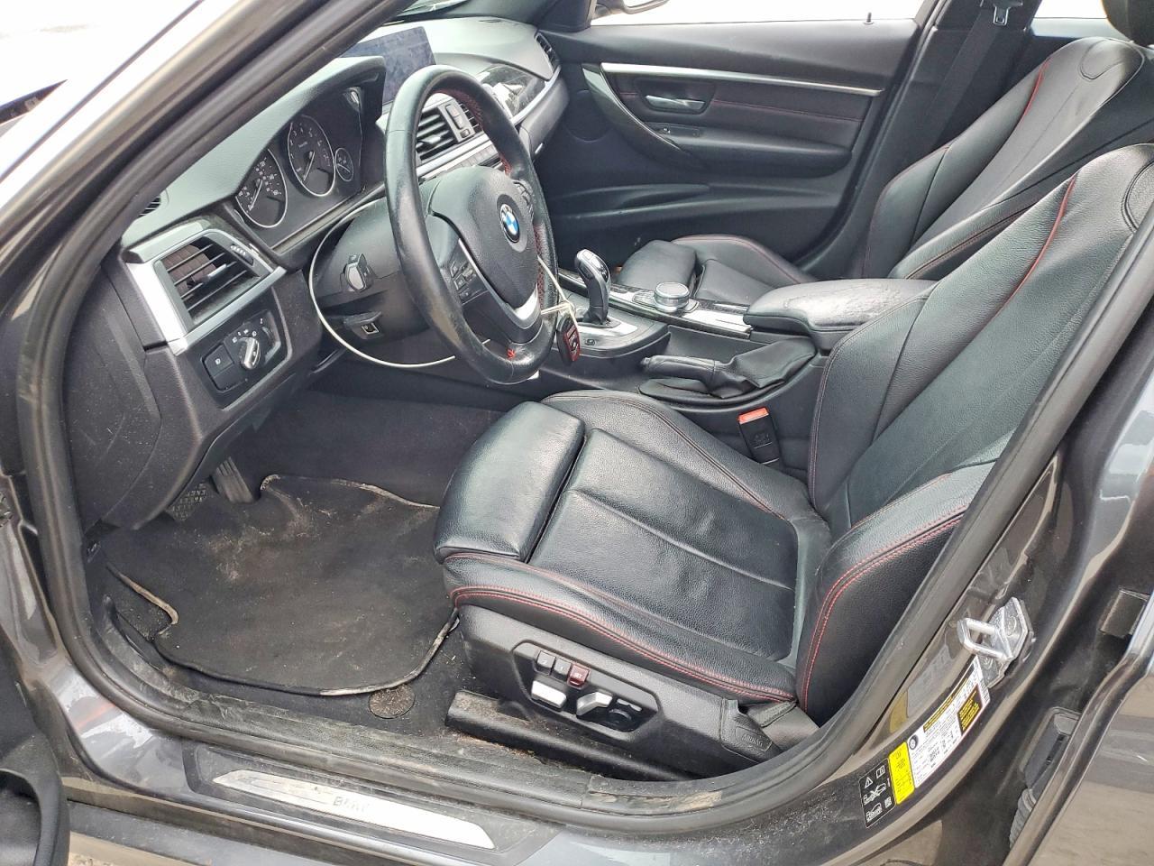 2017 BMW 330 Xi - zdjęcie 7