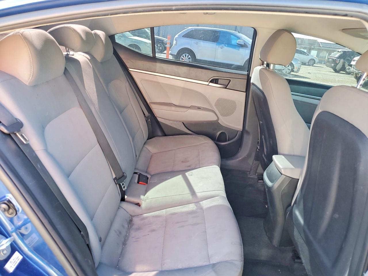 2018 Hyundai Elantra Se - zdjęcie 10