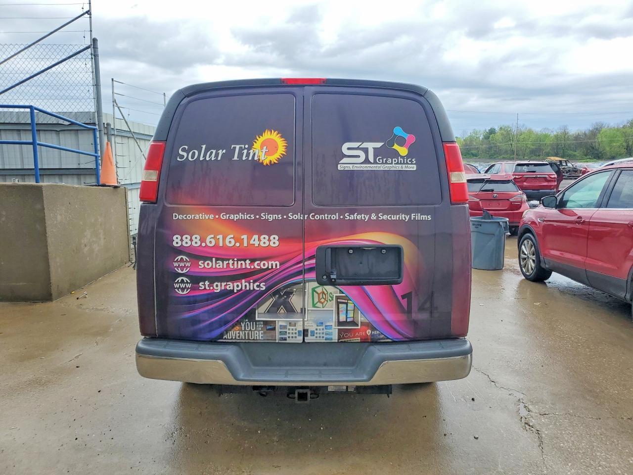 2014 Chevrolet Express G2500 Utility / Service Van - zdjęcie 6