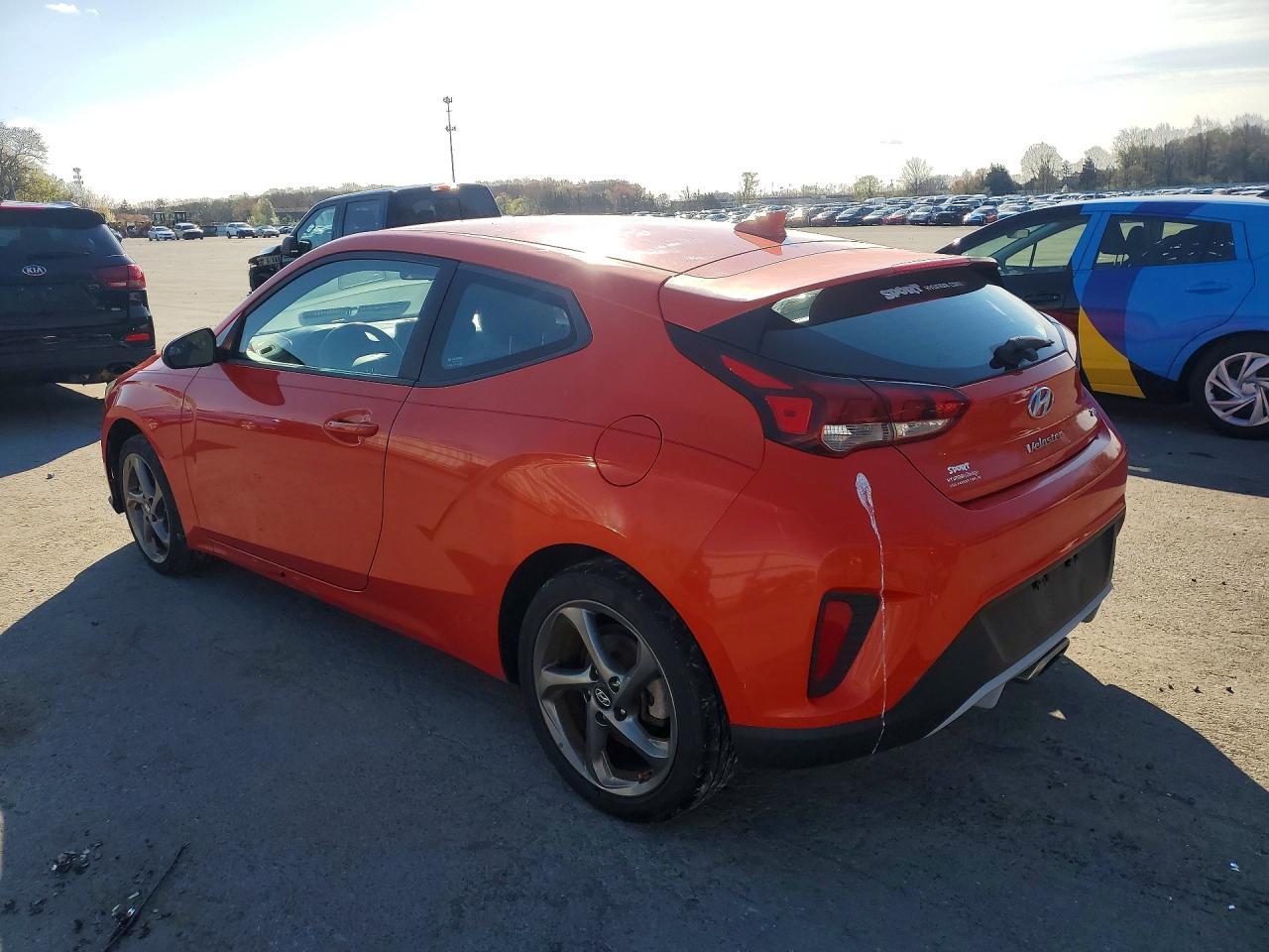 2019 Hyundai Veloster 2.0L - zdjęcie 2