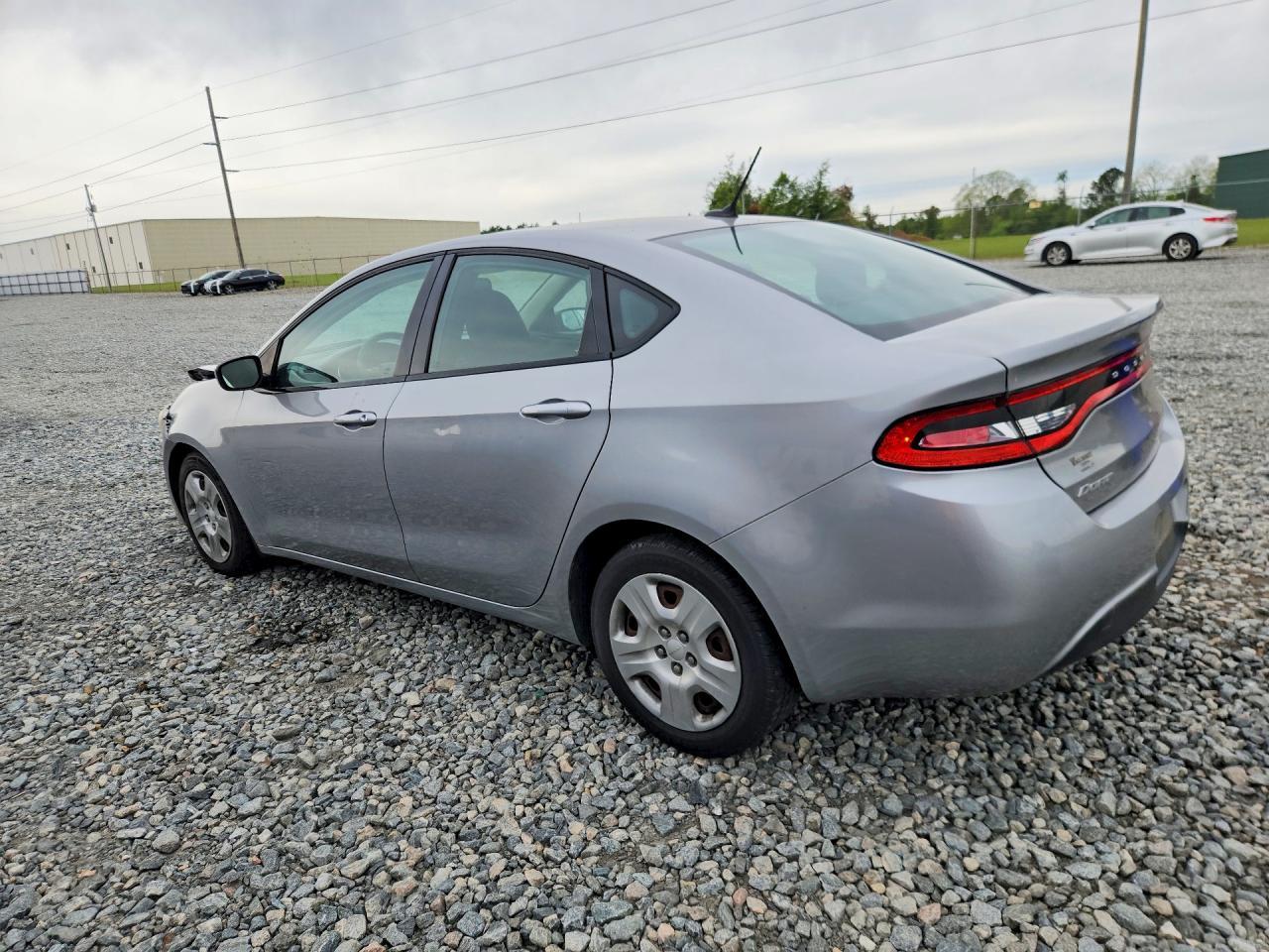 2015 Dodge Dart Se - zdjęcie 2