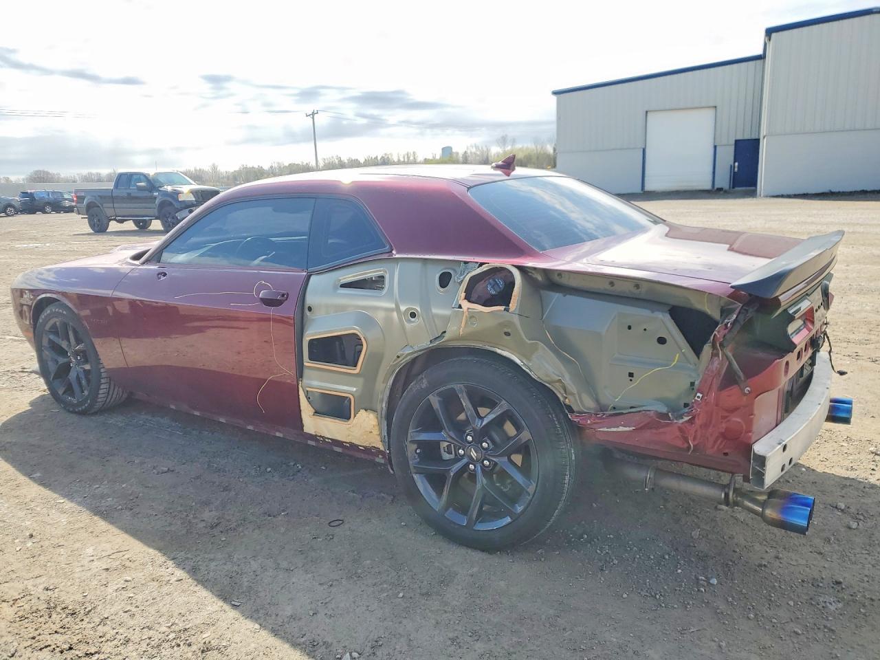 2022 Dodge Challenger R - zdjęcie 2