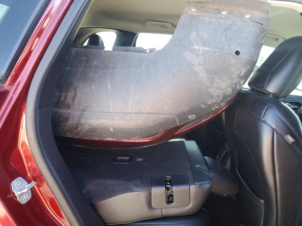 2019 Jeep Cherokee Latitude Plus - zdjęcie 11