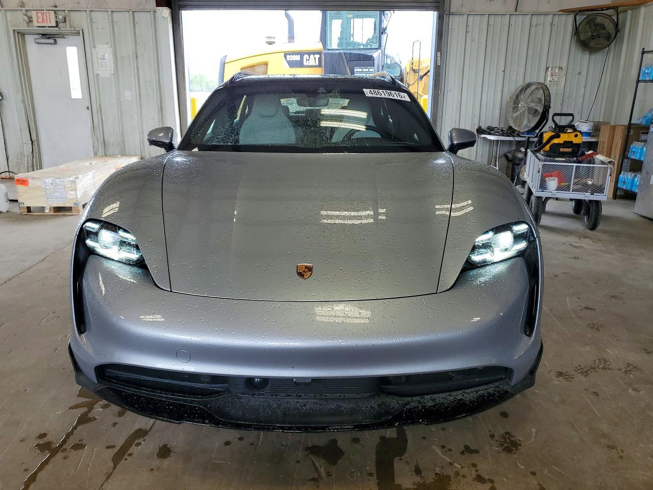 2022 Porsche Taycan Cross Turismo 4 - zdjęcie 5