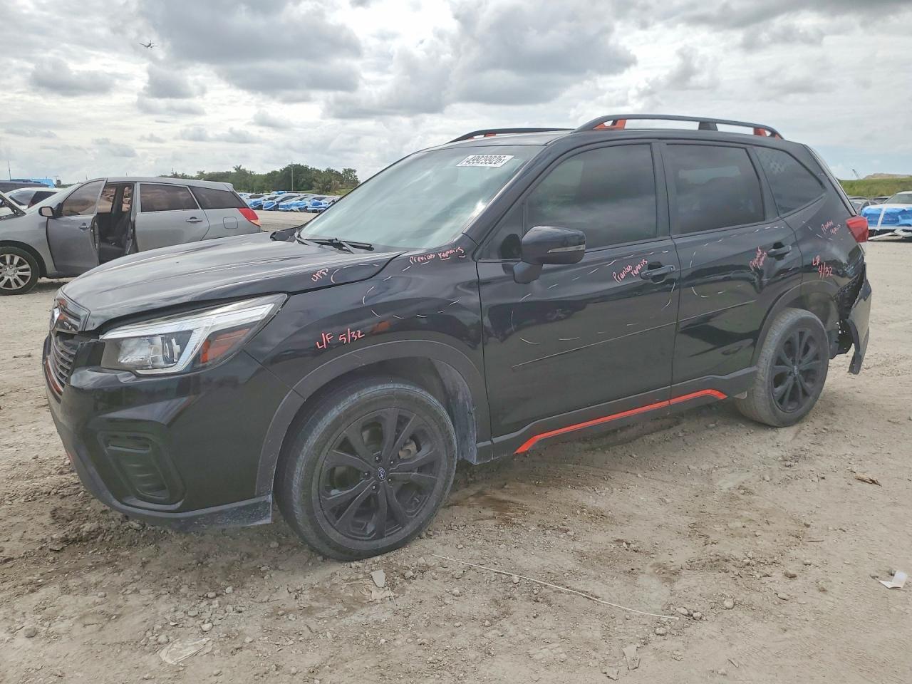 2019 Subaru Forester Sport - zdjęcie główne