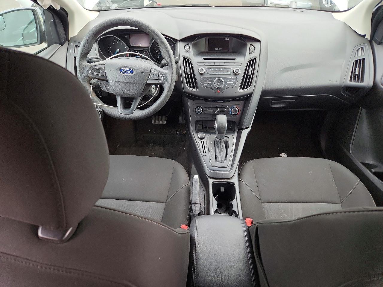 2017 Ford Focus Se - zdjęcie 8