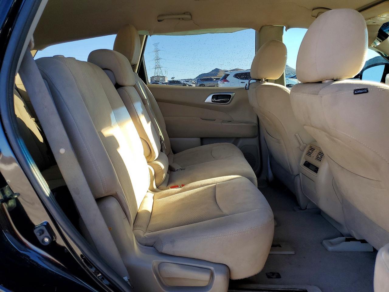 2014 Nissan Pathfinder S - zdjęcie 11