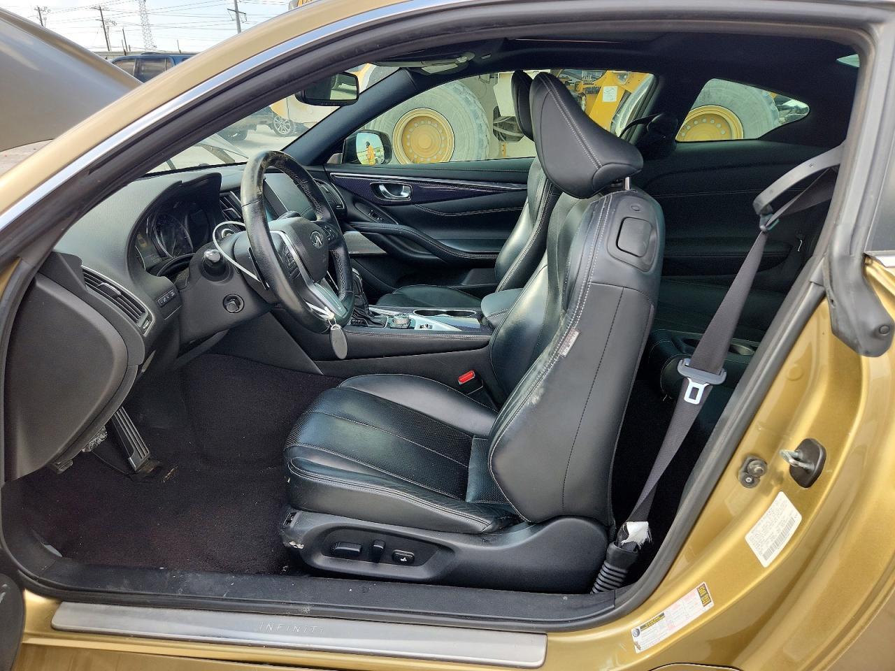 2019 Infiniti Q60 Red Sport 400 - zdjęcie 7