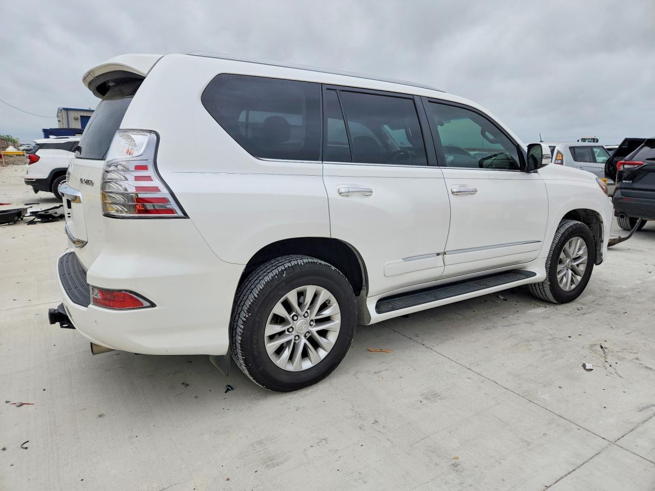 2018 Lexus Gx 460 Base - zdjęcie 3