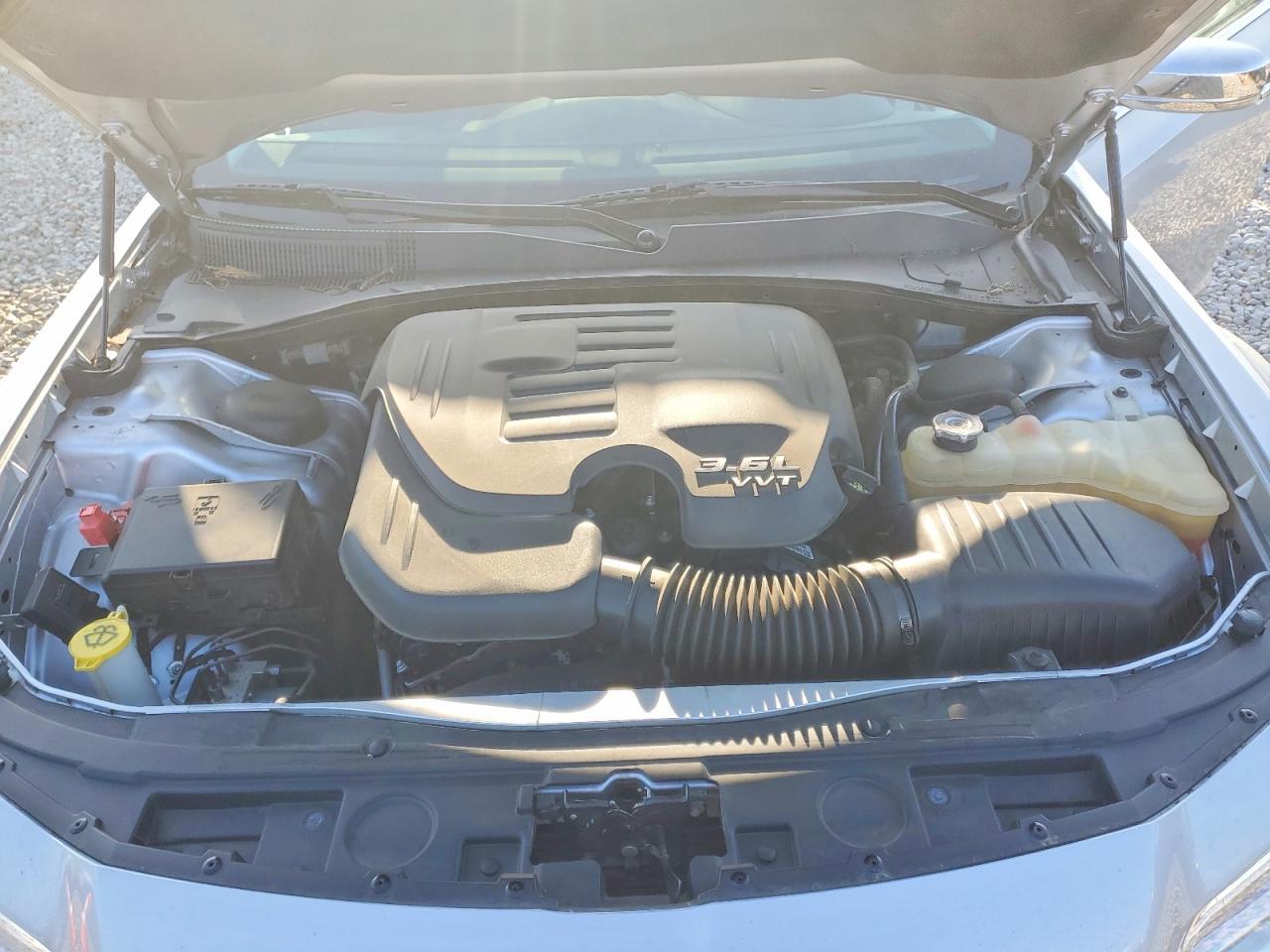 2019 Chrysler 300 Limited - zdjęcie 11