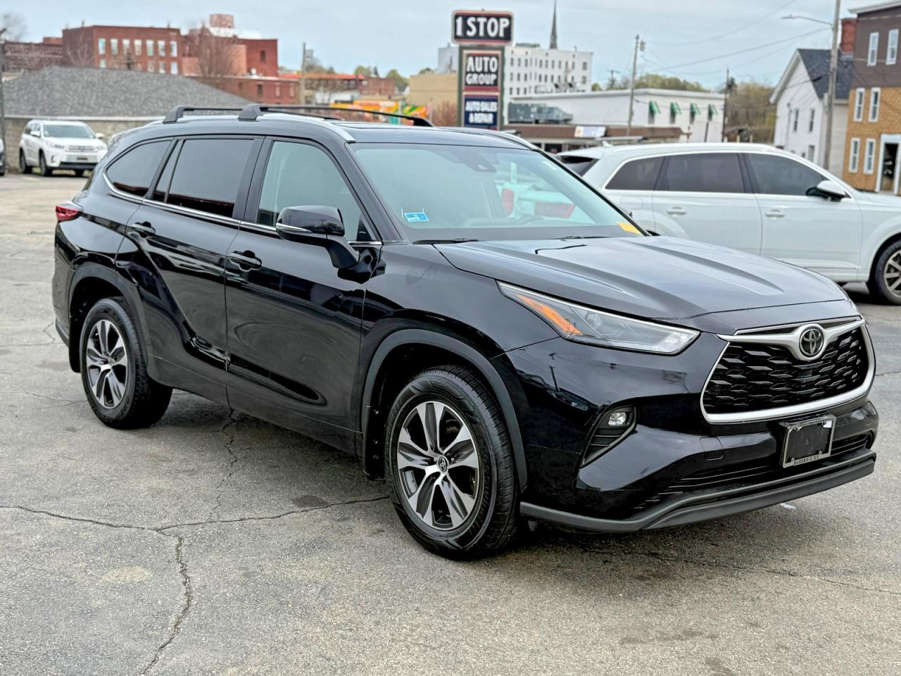 2023 Toyota Highlander Xle - zdjęcie 4