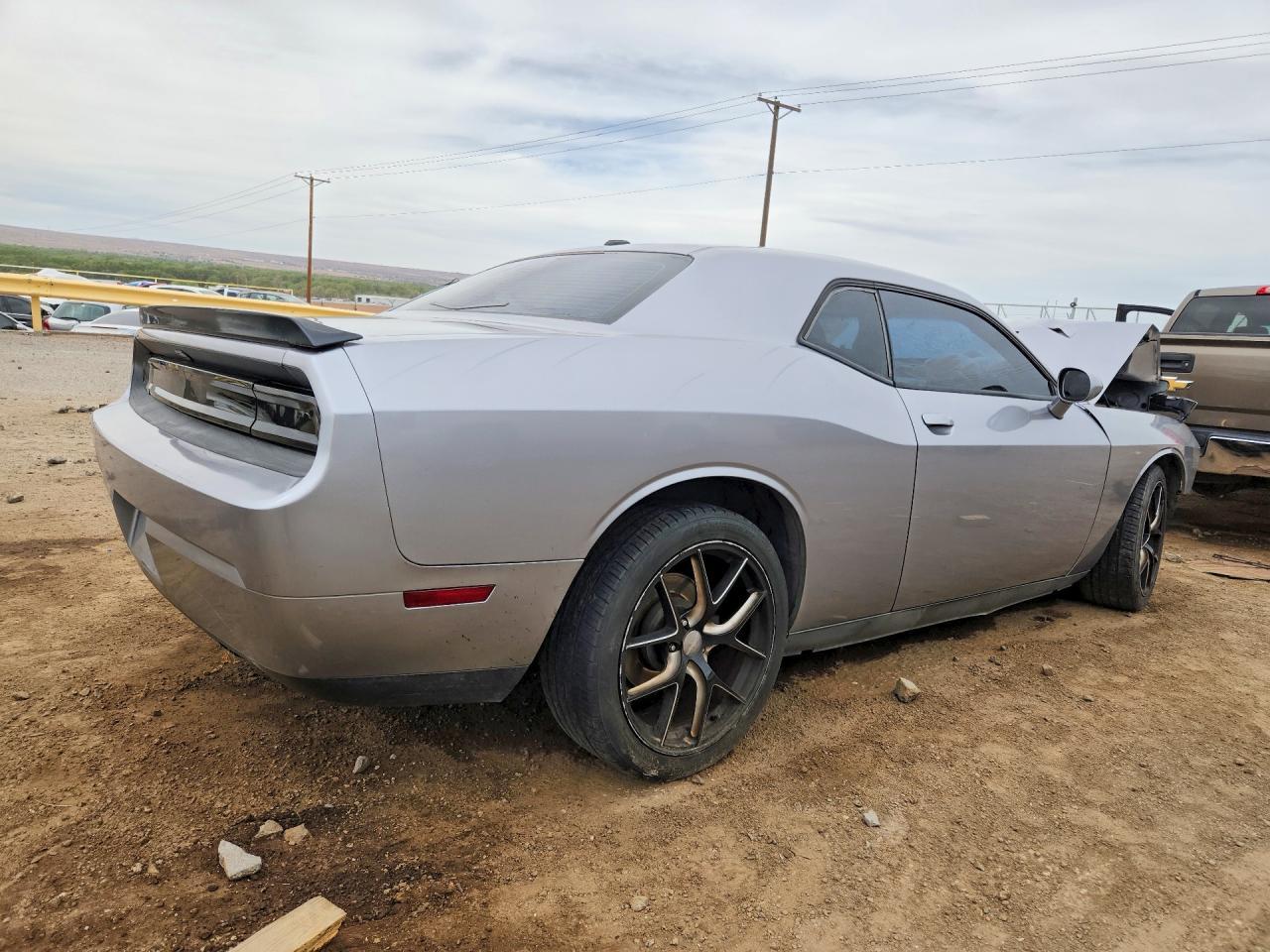 Dodge Challenger - zdjęcie 3