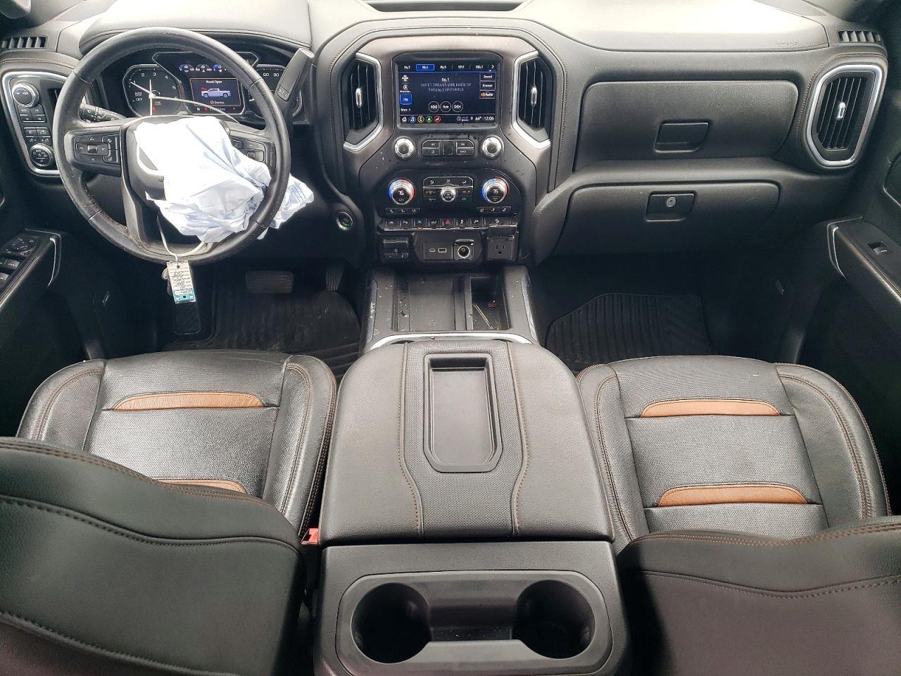 2021 GMC Sierra K1500 At4 - zdjęcie 8