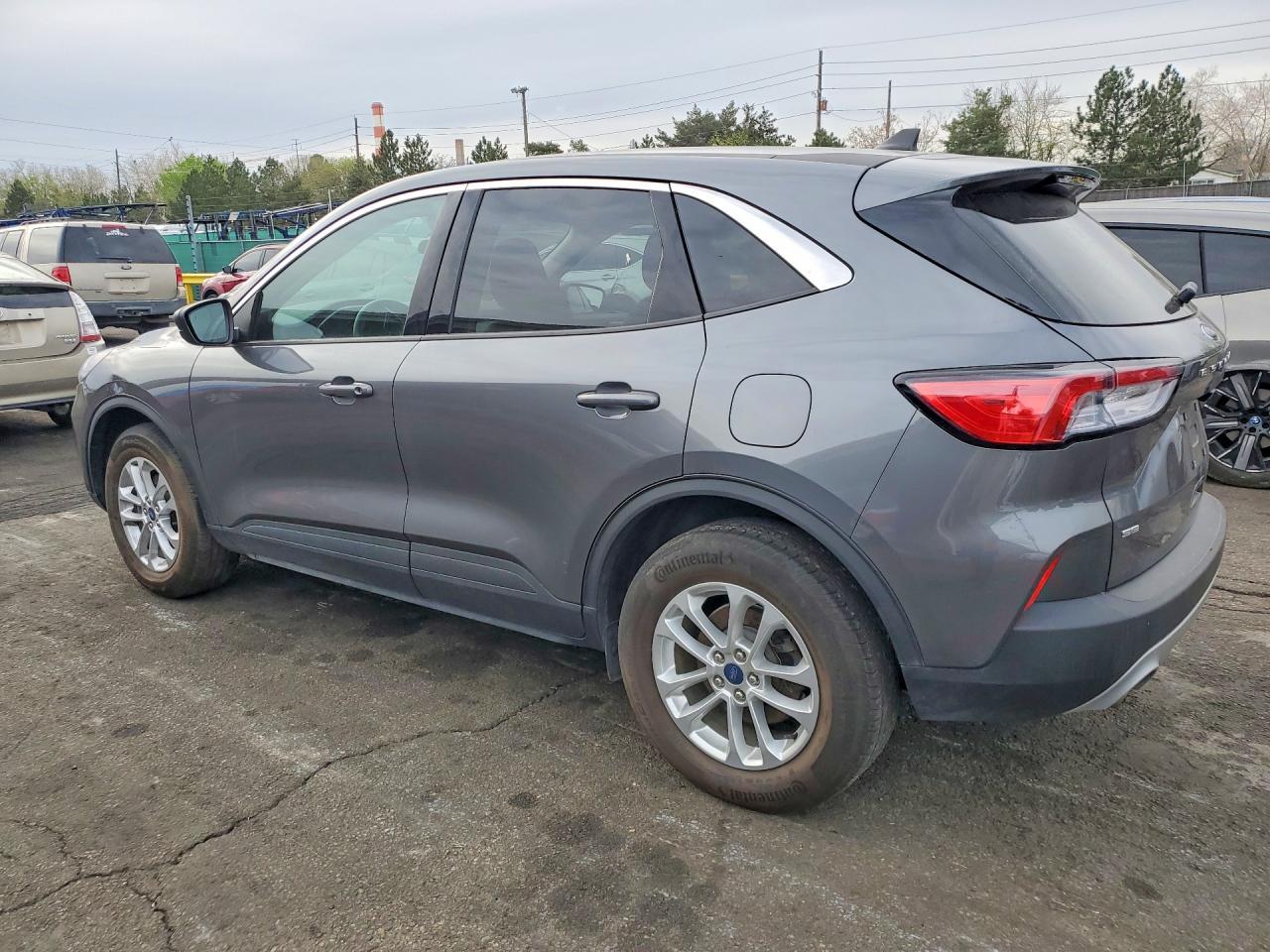 2022 Ford Escape - zdjęcie 2