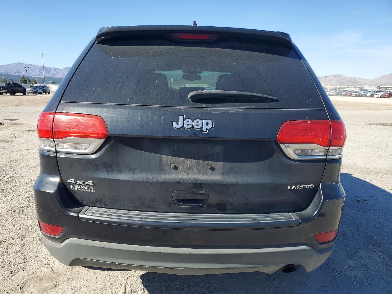 2015 Jeep Grand Cherokee Laredo - zdjęcie 6