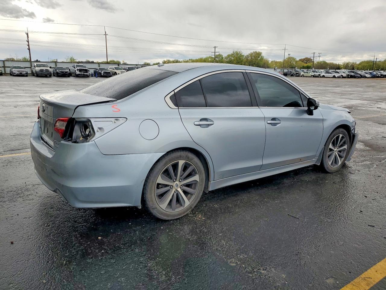 2015 Subaru Legacy 2.5I Limited - zdjęcie 3