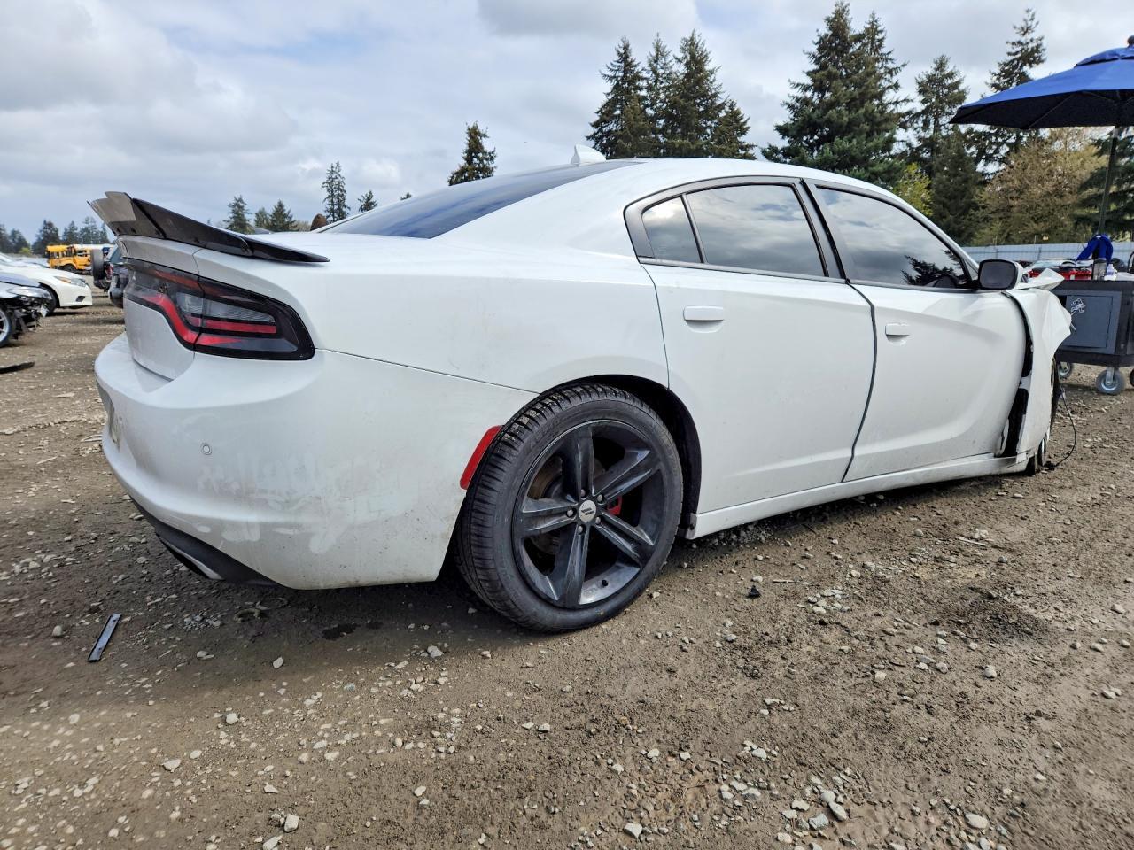 2018 Dodge Charger R - zdjęcie 3