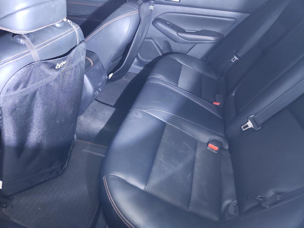 2020 Nissan Altima Sr - zdjęcie 10