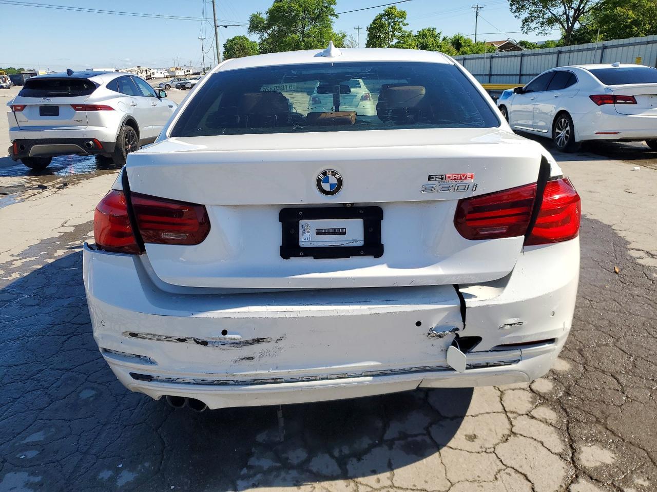 2018 BMW 330 I - zdjęcie 6