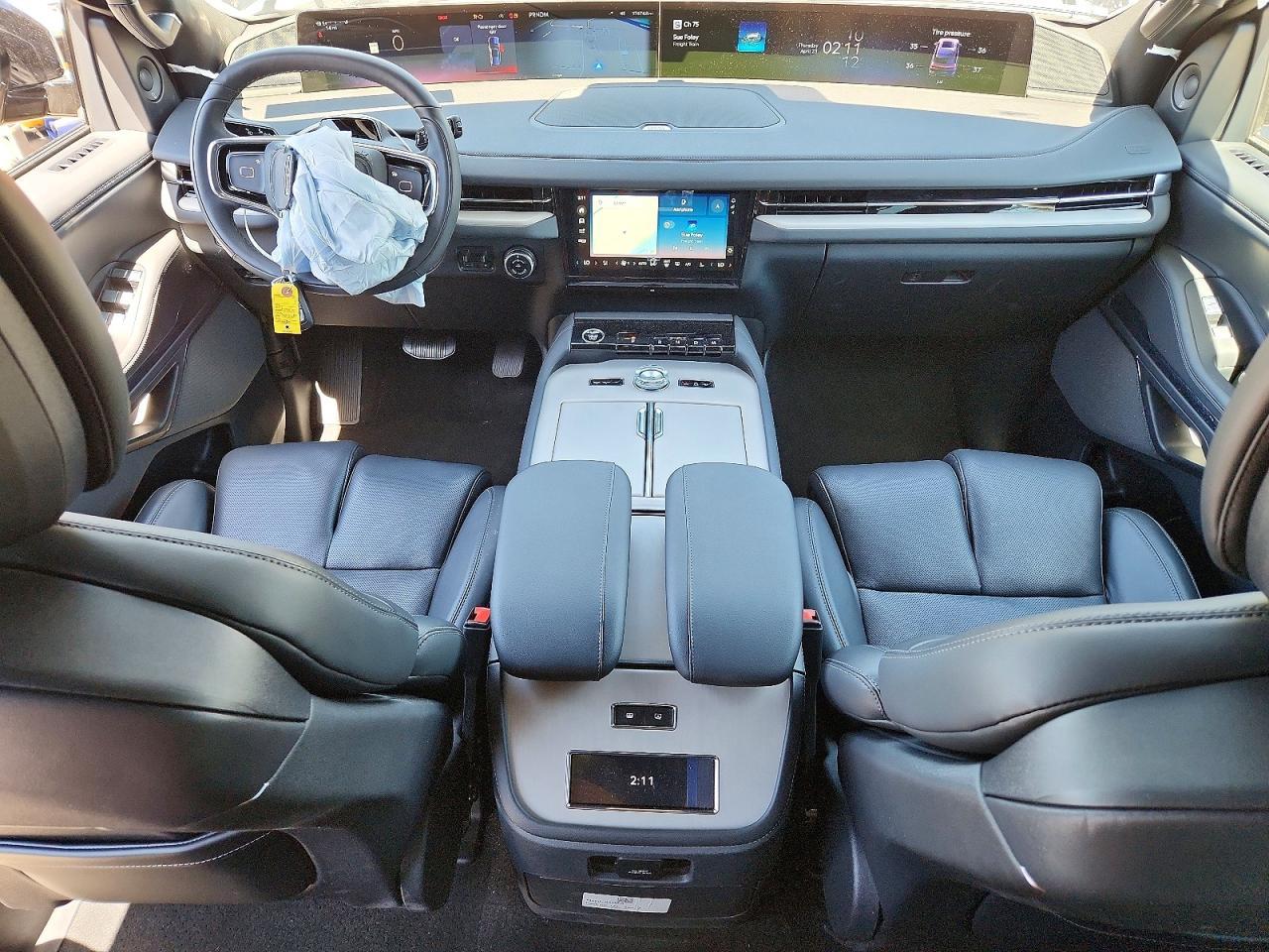 2025 Lincoln Navigator Reserve - zdjęcie 8