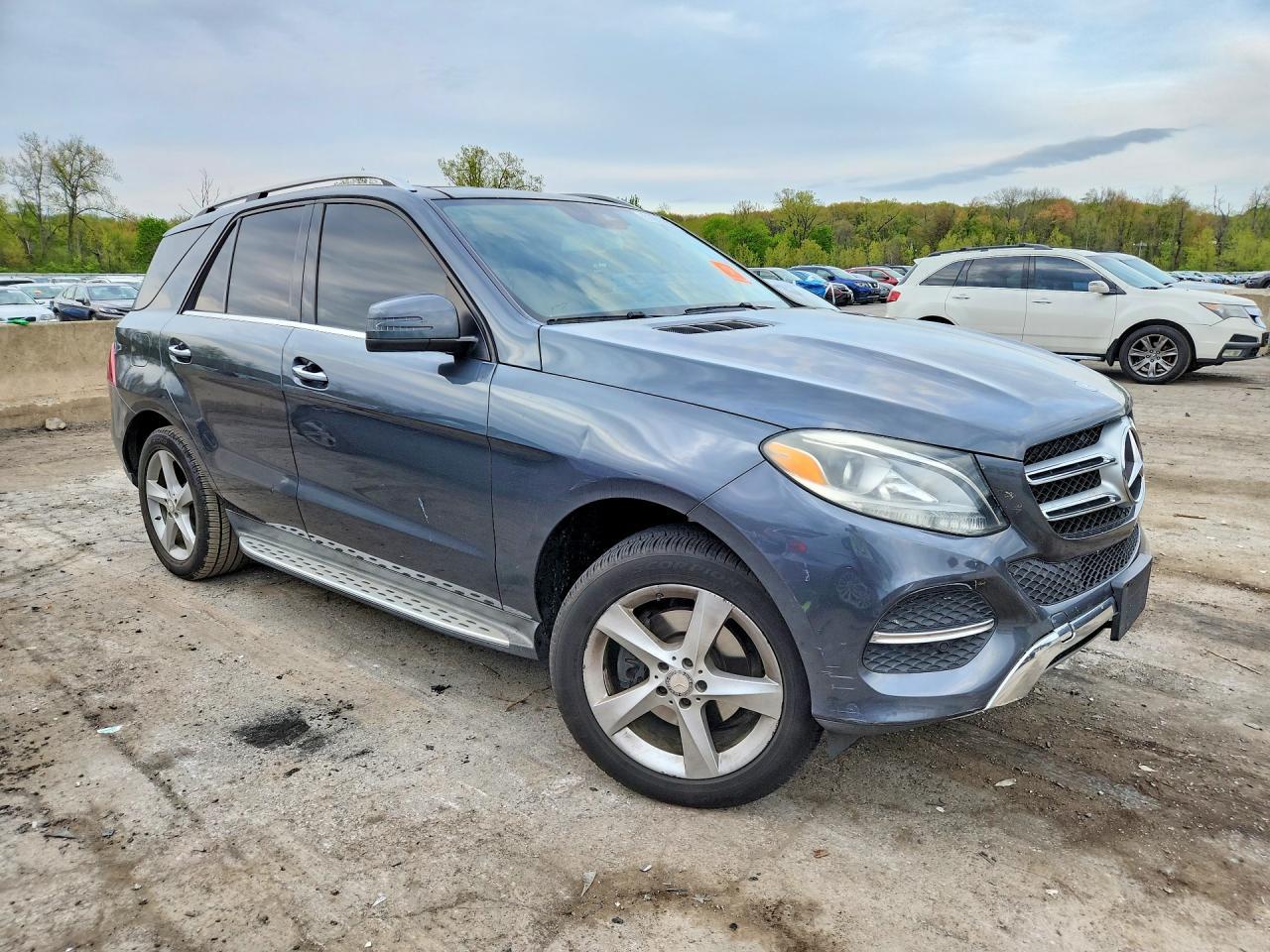 2016 Mercedes-Benz Gle 350 4Matic - zdjęcie 4