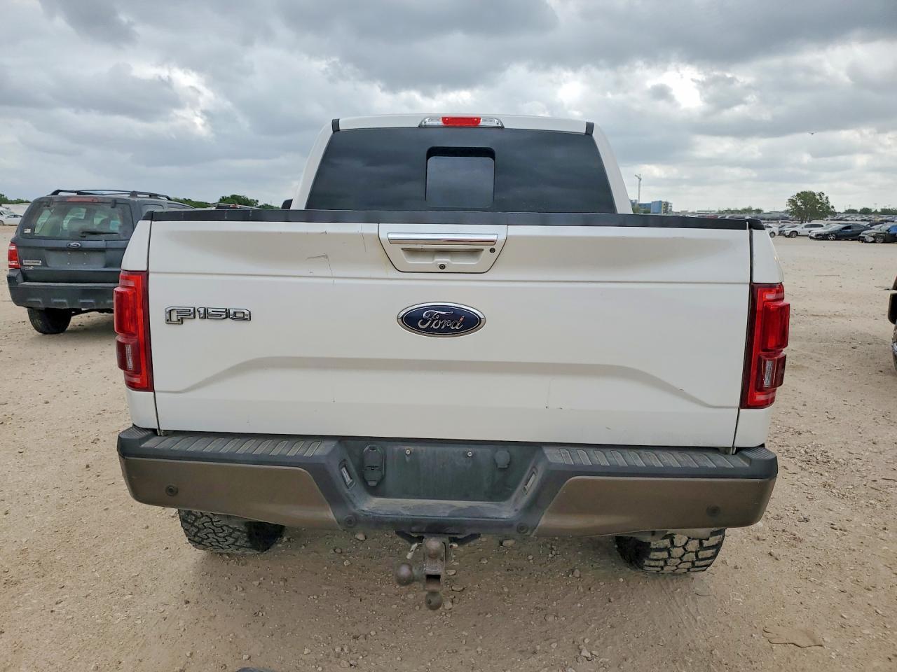2015 Ford F150 Supercrew - zdjęcie 6