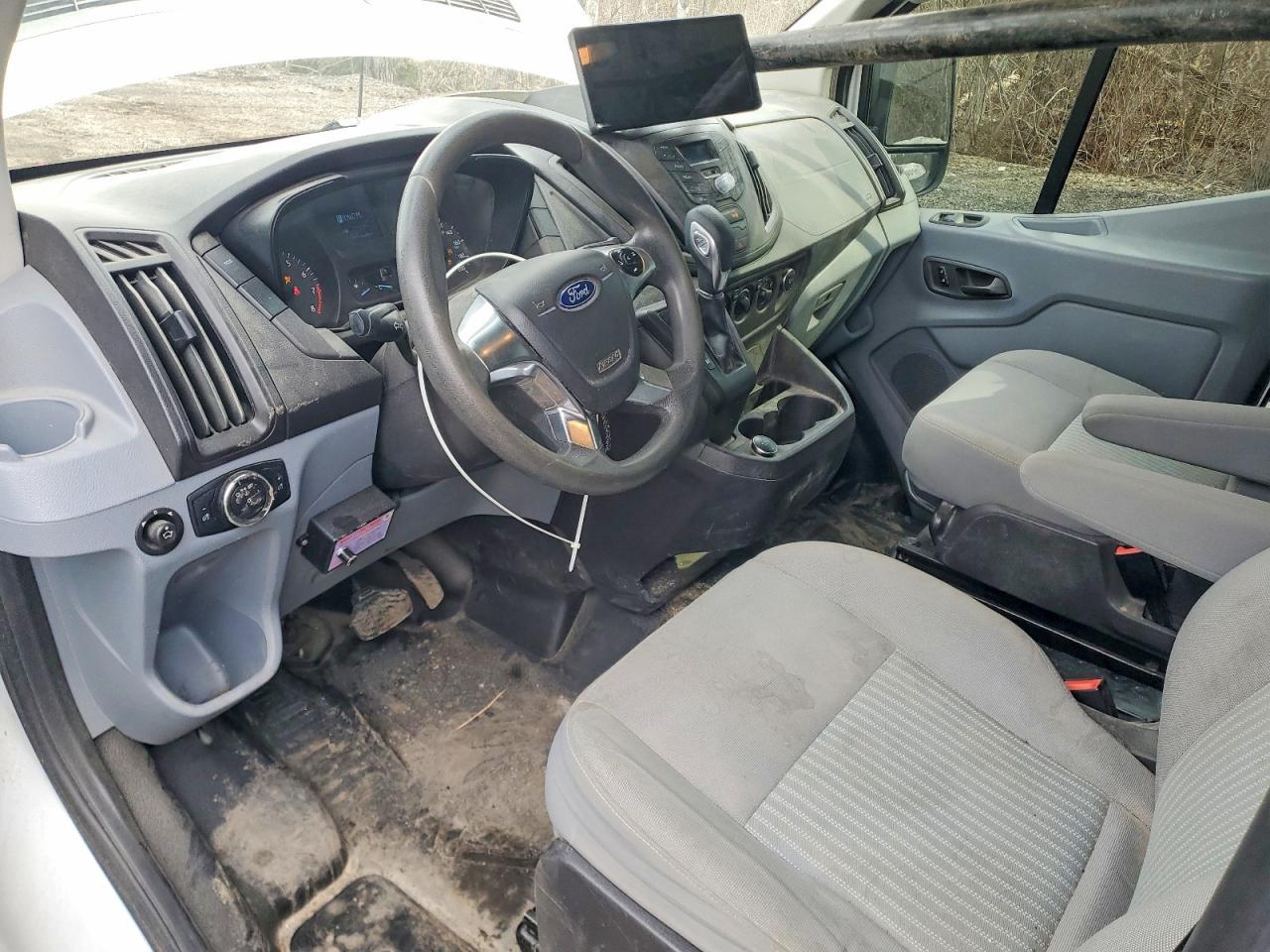 2019 Ford Transit T-250 - zdjęcie 8