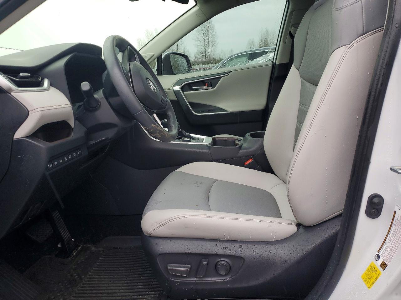 2024 Toyota Rav4 Hybrid Limited - zdjęcie 7