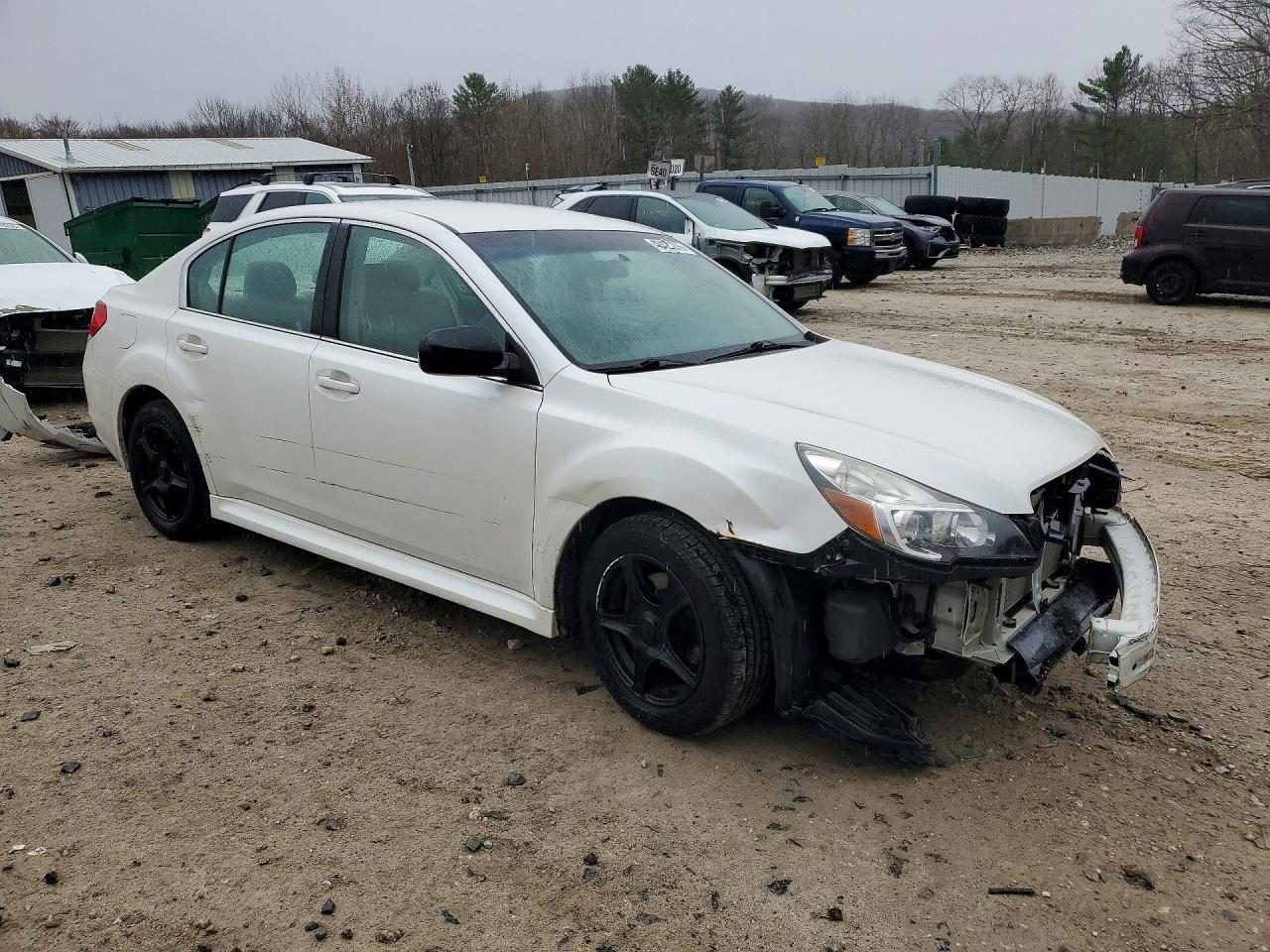 2013 Subaru Legacy 2.5I - zdjęcie 4
