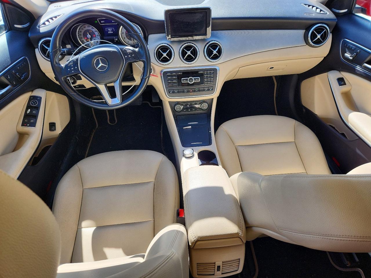 2015 Mercedes-Benz Gla 250 4Matic - zdjęcie 8