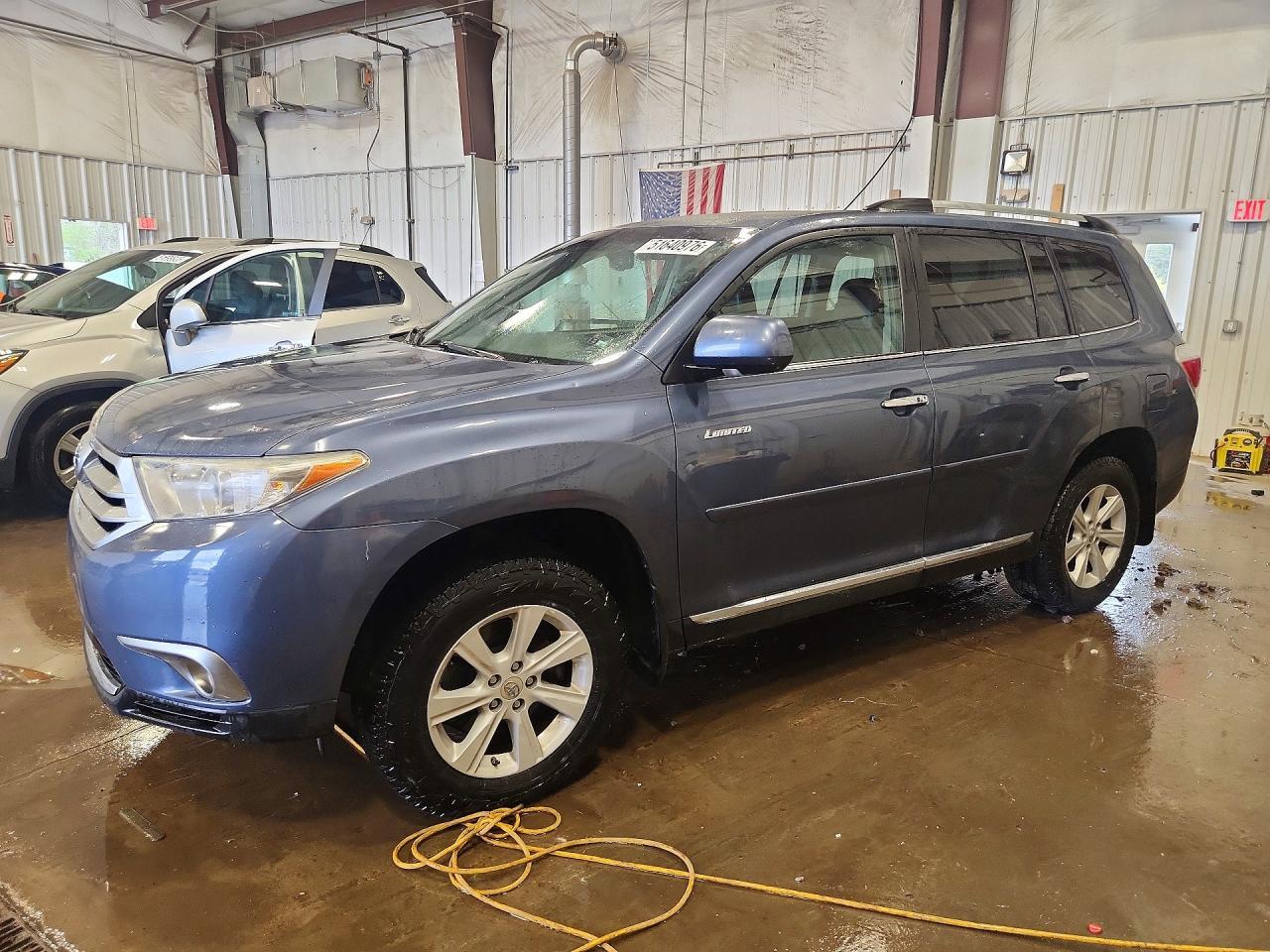 2013 Toyota Highlander Limited - zdjęcie główne