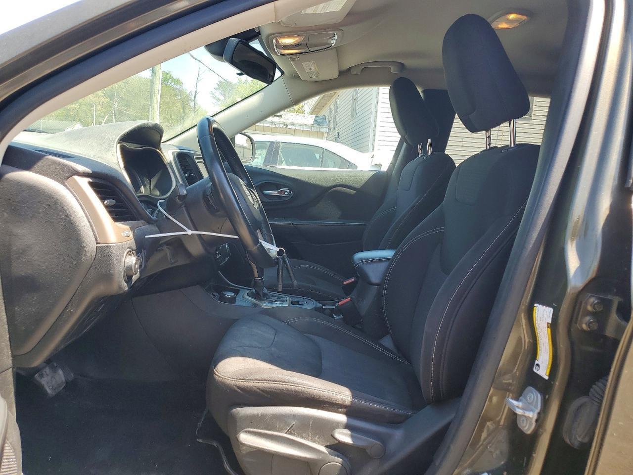 2015 Jeep Cherokee Latitude - zdjęcie 7