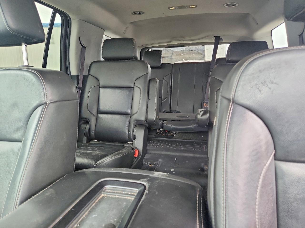 2016 Chevrolet Tahoe C1500 Lt - zdjęcie 10