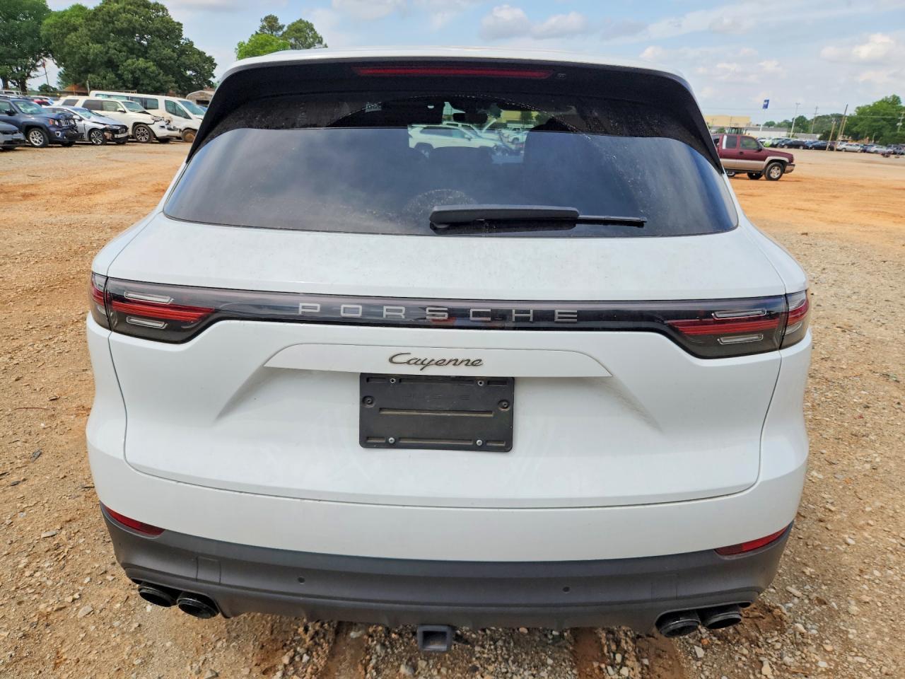2022 Porsche Cayenne - zdjęcie 6