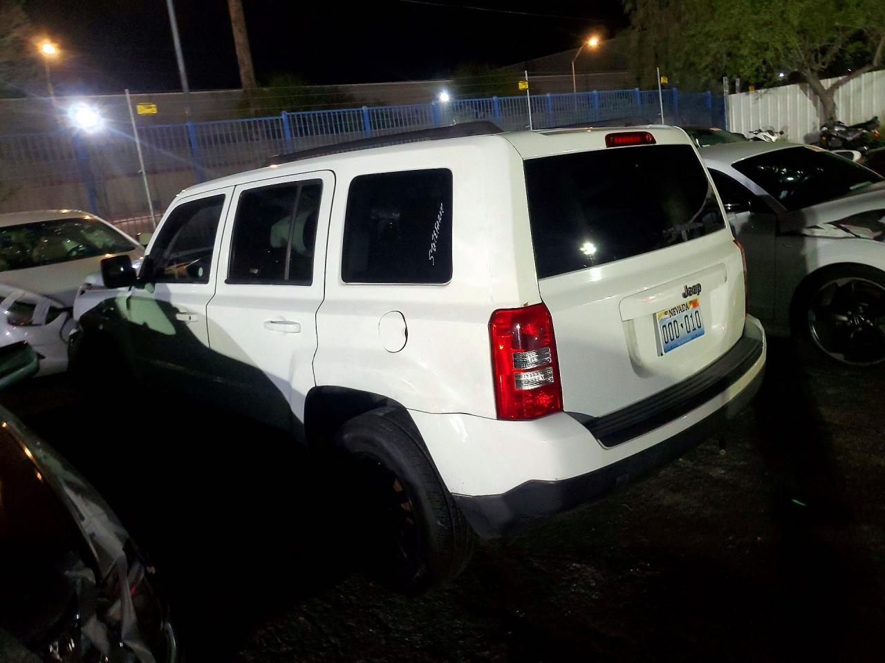 2014 Jeep Patriot Sport - zdjęcie 2