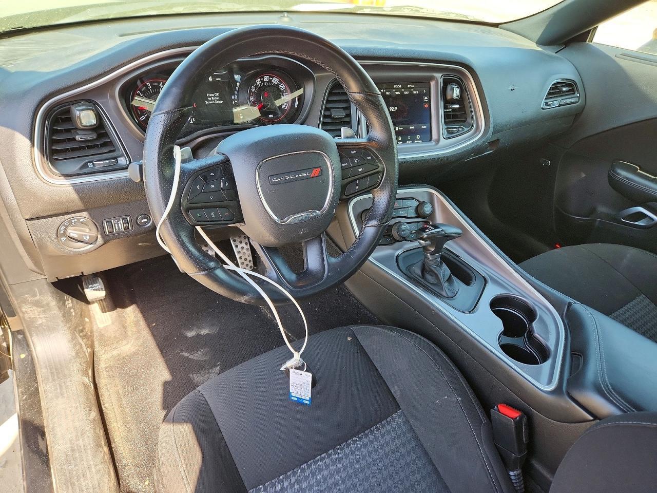 2022 Dodge Challenger R - zdjęcie 8