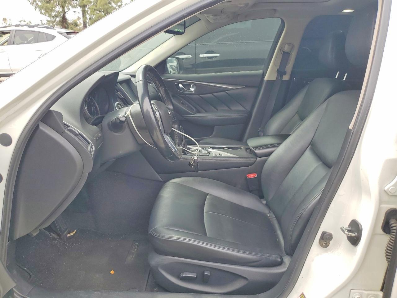 2018 Infiniti Q50 3.0T Luxe - zdjęcie 7