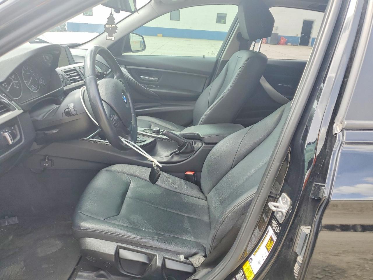 2014 BMW 320 I xDrive - zdjęcie 7