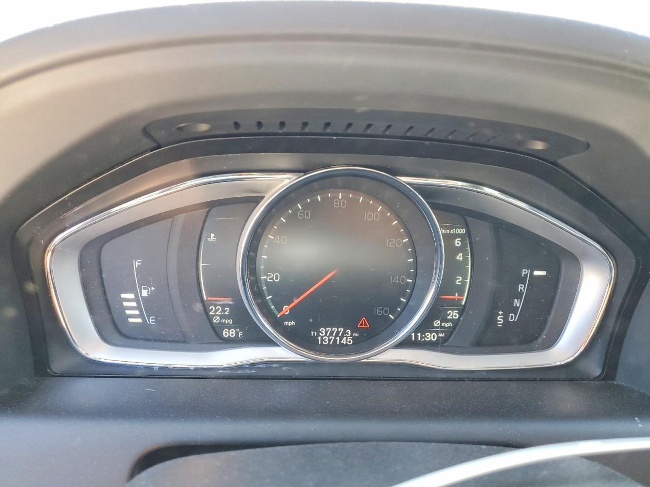 2017 Volvo Xc60 T6 Dynamic - zdjęcie 9