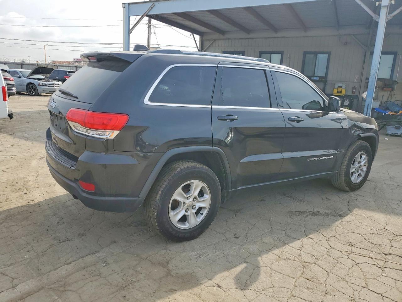 2015 Jeep Grand Cherokee Laredo - zdjęcie 3