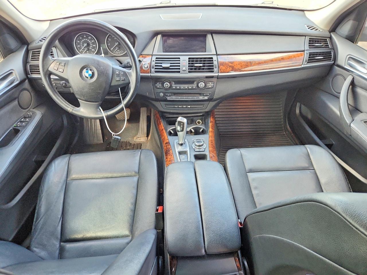 2013 BMW X5 xDrive35I - zdjęcie 8